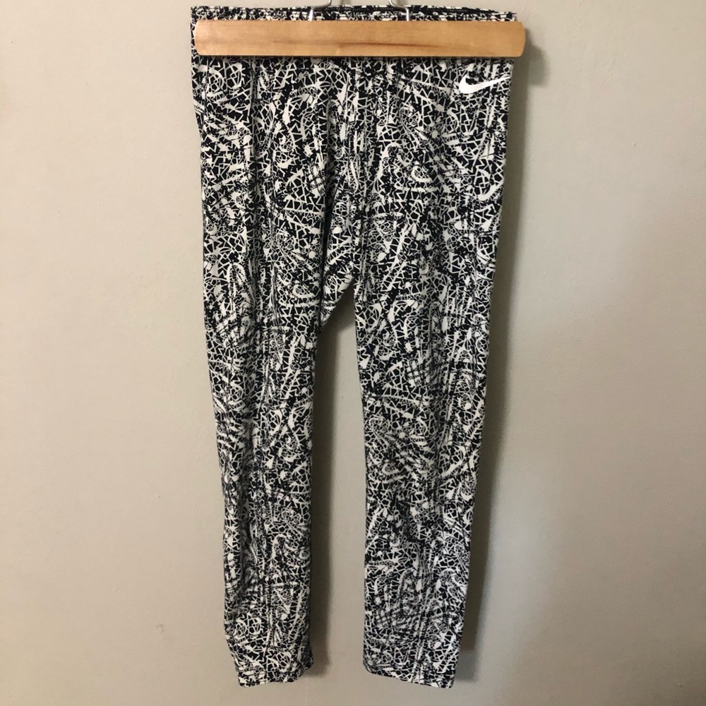 Nike leggings